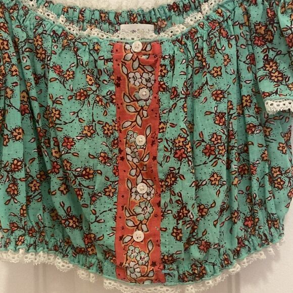 Poupette St Barth Girls’ Cotton Crop Top with Lace Trim & Button Panel. Size 12. - Picture 3 of 7